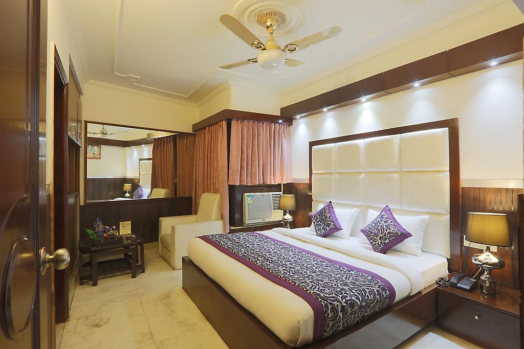 Hotel International Inn - Near Delhi Airport Ню Делхи Екстериор снимка