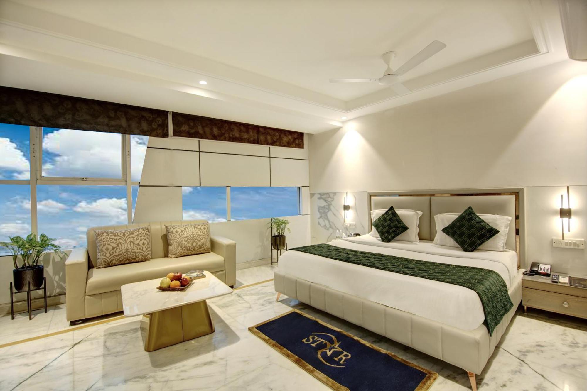 Hotel International Inn - Near Delhi Airport Ню Делхи Екстериор снимка