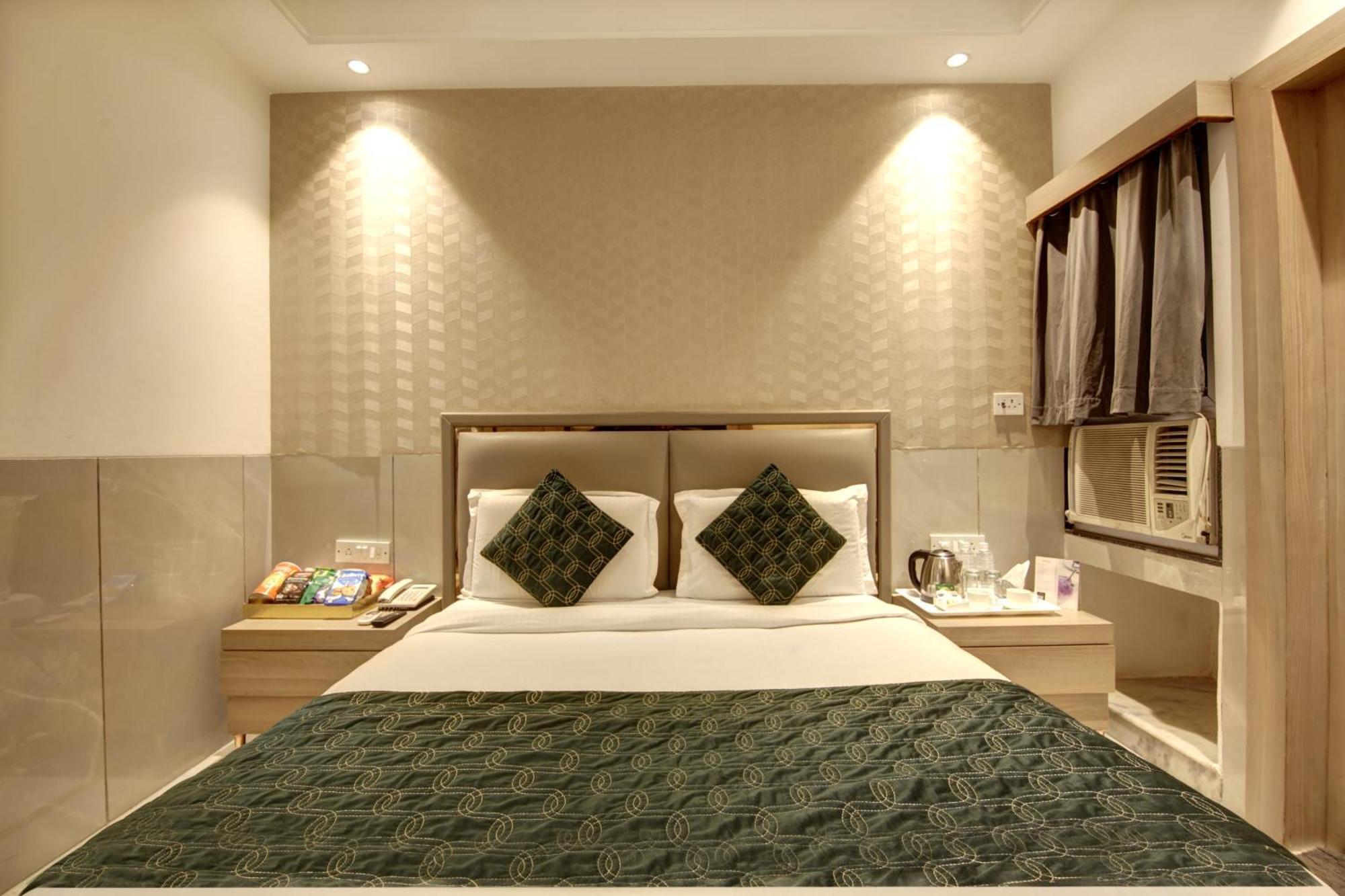 Hotel International Inn - Near Delhi Airport Ню Делхи Екстериор снимка